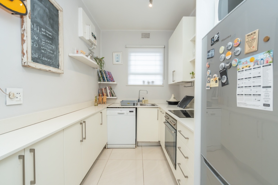 2 Bedroom Property for Sale in Three Anchor Bay Western Cape